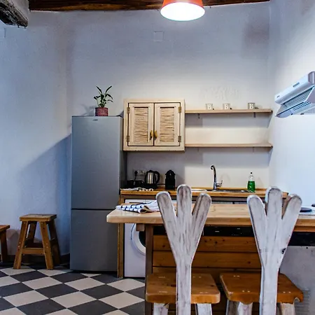 بيت للعطل Maria-anna Traditional Island House باروس